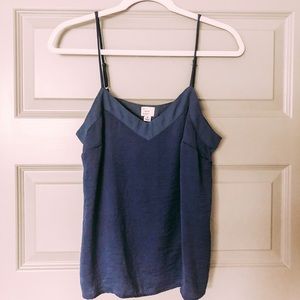 Size M blue silk tank